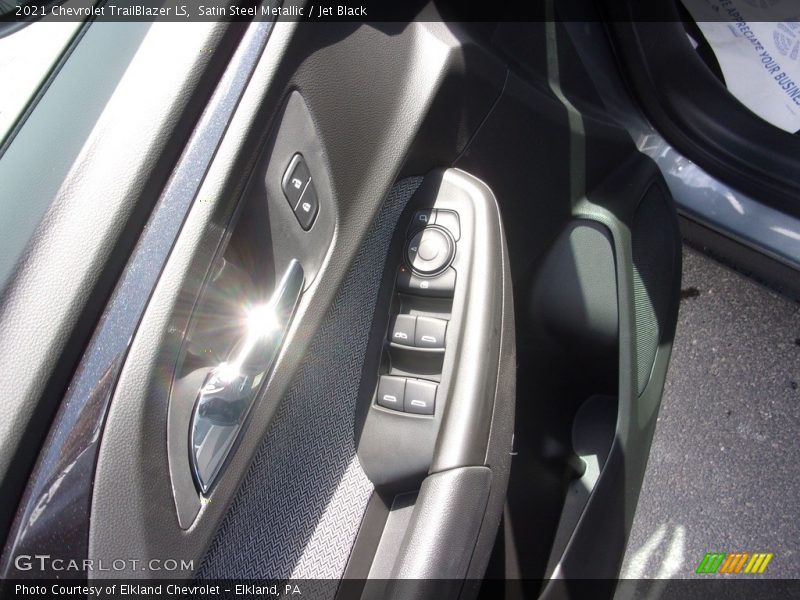 Satin Steel Metallic / Jet Black 2021 Chevrolet TrailBlazer LS