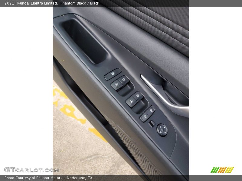 Phantom Black / Black 2021 Hyundai Elantra Limited