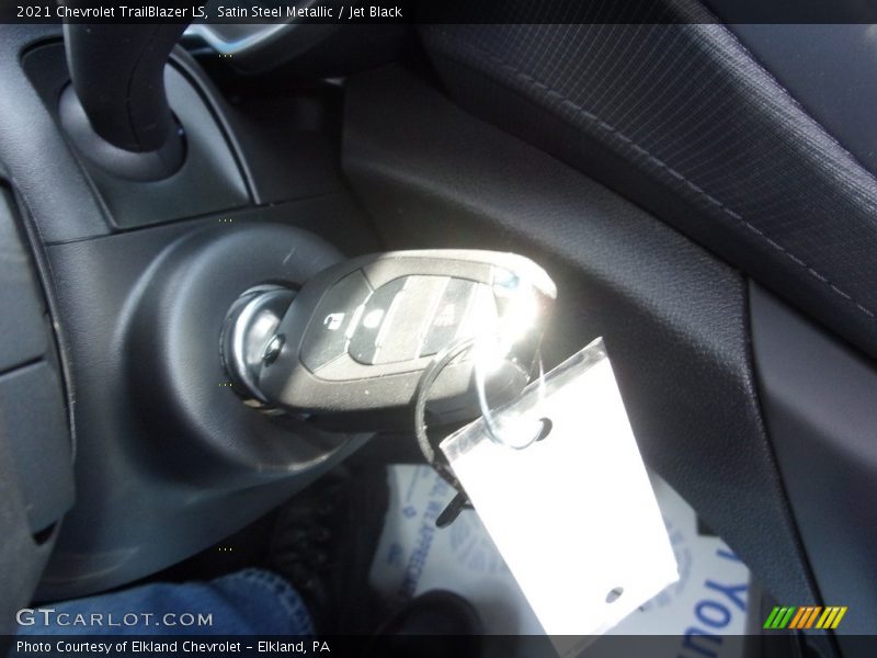 Satin Steel Metallic / Jet Black 2021 Chevrolet TrailBlazer LS