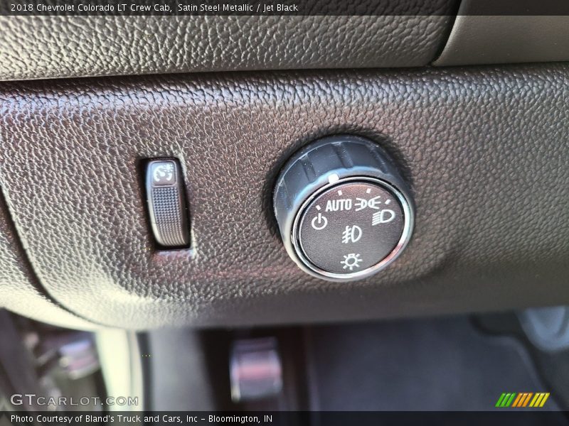Satin Steel Metallic / Jet Black 2018 Chevrolet Colorado LT Crew Cab