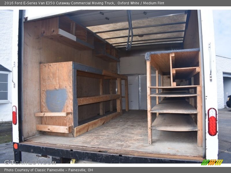 Oxford White / Medium Flint 2016 Ford E-Series Van E350 Cutaway Commercial Moving Truck