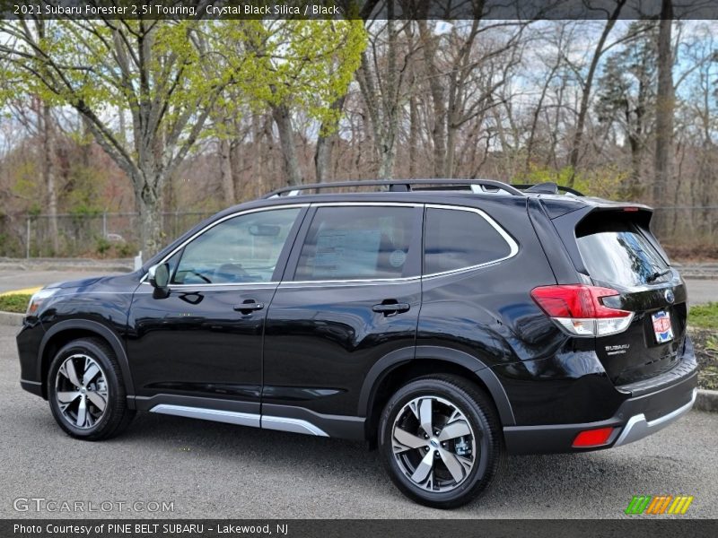 Crystal Black Silica / Black 2021 Subaru Forester 2.5i Touring