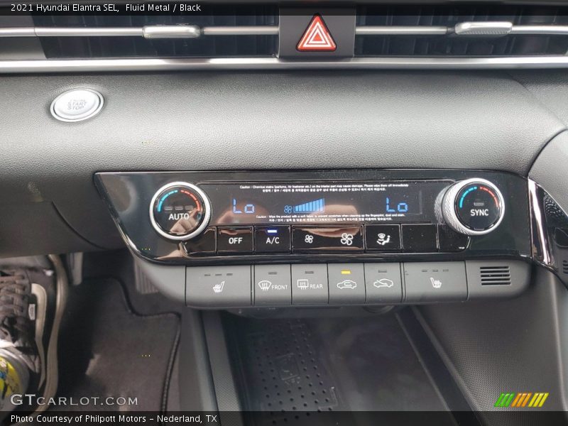 Fluid Metal / Black 2021 Hyundai Elantra SEL