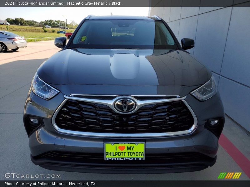 Magnetic Gray Metallic / Black 2021 Toyota Highlander Limited