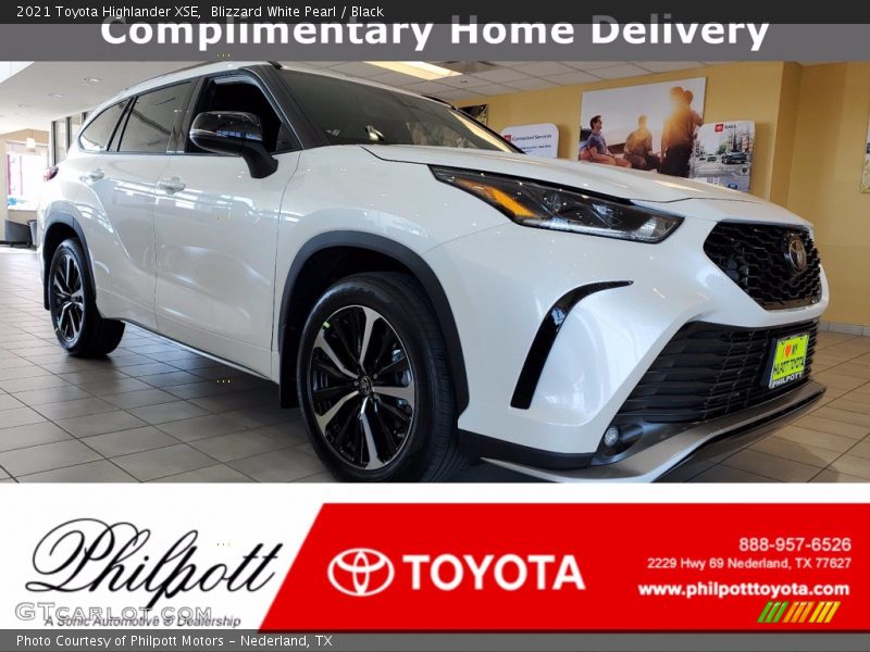 Blizzard White Pearl / Black 2021 Toyota Highlander XSE