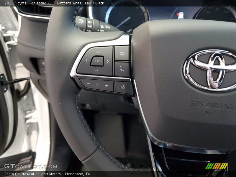 Blizzard White Pearl / Black 2021 Toyota Highlander XSE