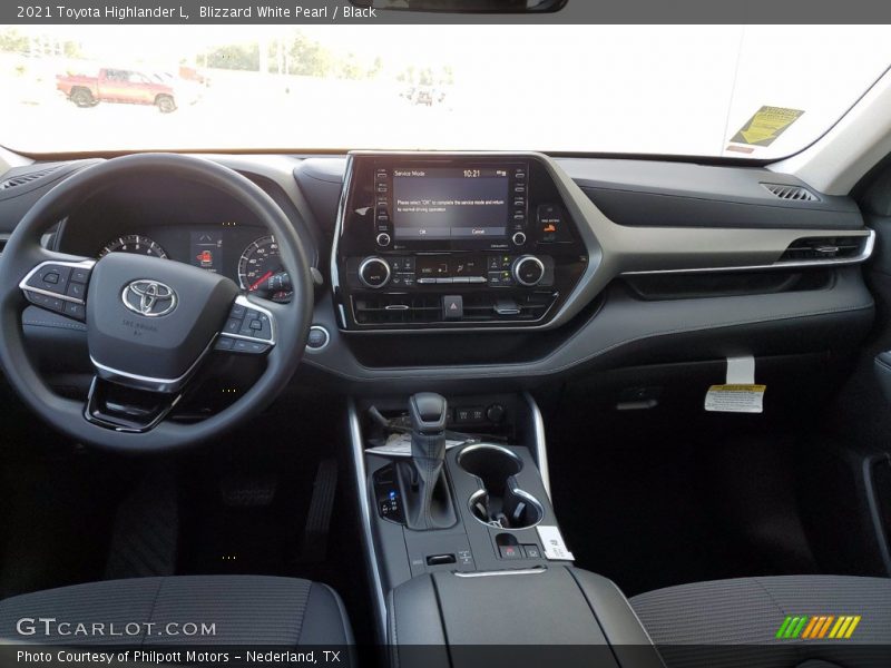 Blizzard White Pearl / Black 2021 Toyota Highlander L