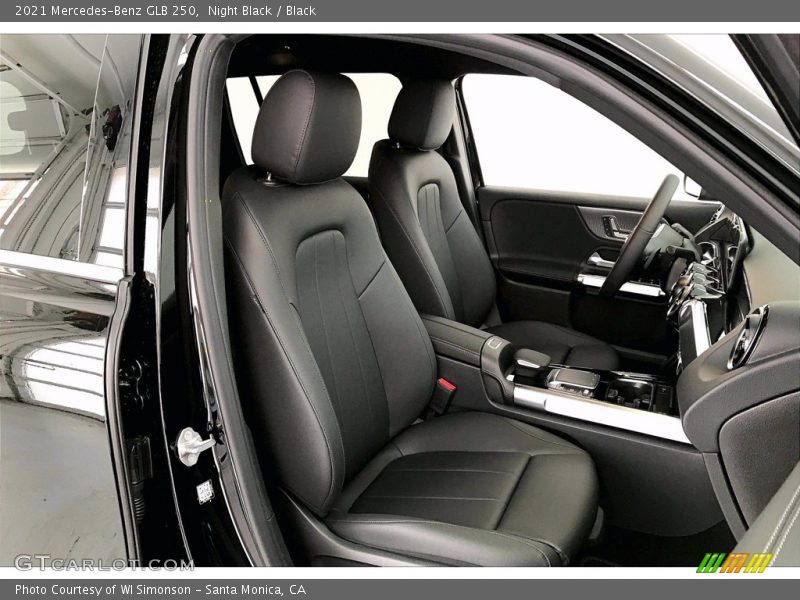 Night Black / Black 2021 Mercedes-Benz GLB 250
