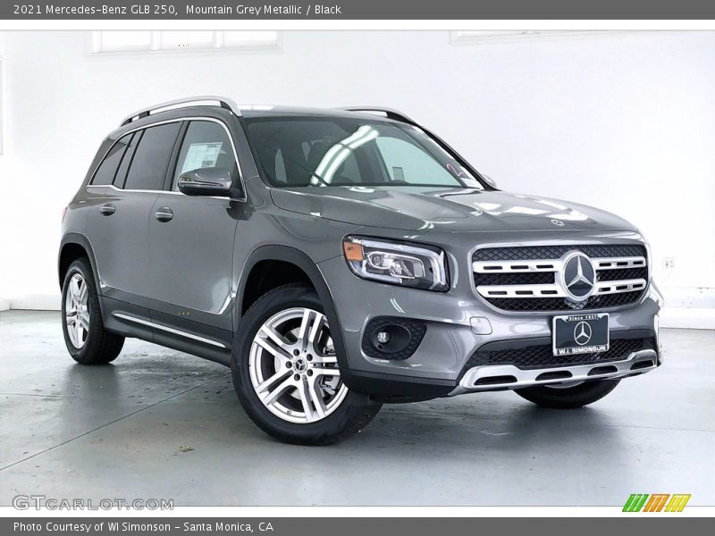 Mountain Grey Metallic / Black 2021 Mercedes-Benz GLB 250