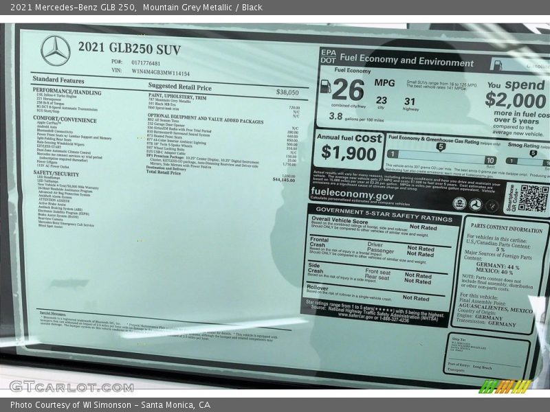 Mountain Grey Metallic / Black 2021 Mercedes-Benz GLB 250