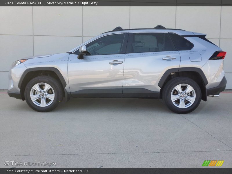Silver Sky Metallic / Light Gray 2021 Toyota RAV4 XLE