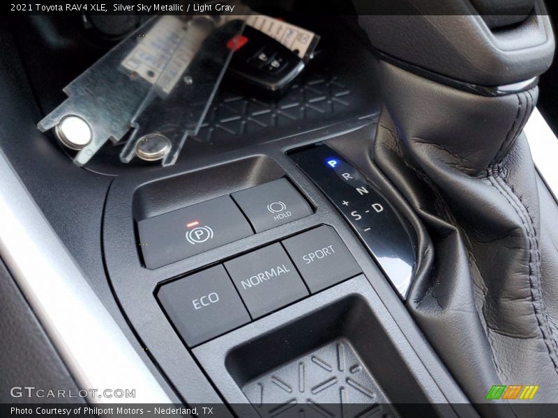Silver Sky Metallic / Light Gray 2021 Toyota RAV4 XLE