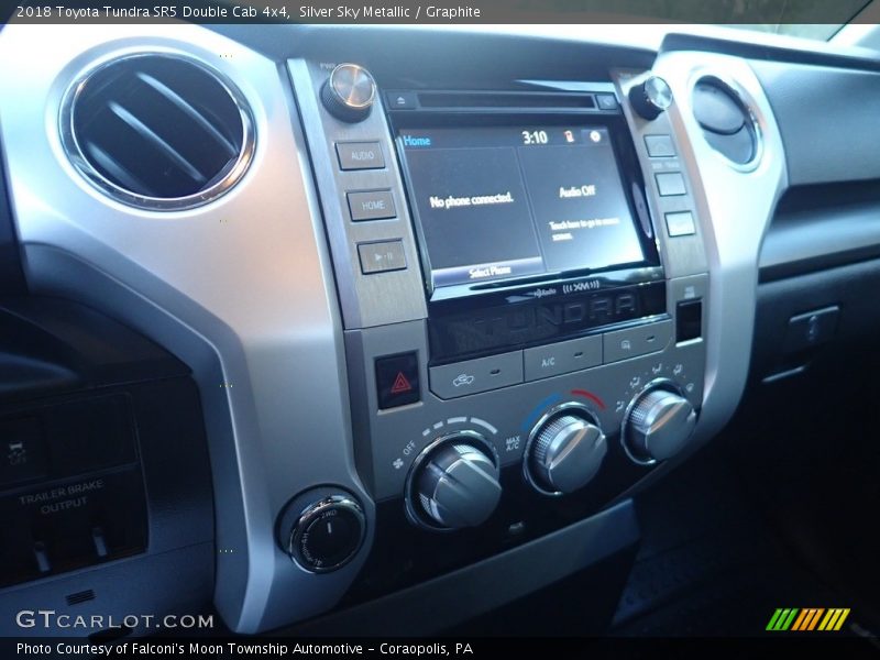 Silver Sky Metallic / Graphite 2018 Toyota Tundra SR5 Double Cab 4x4