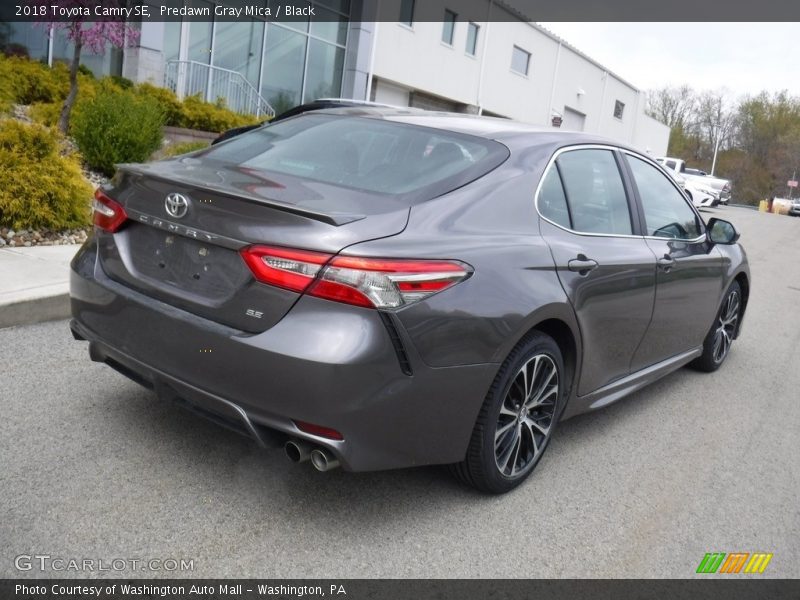 Predawn Gray Mica / Black 2018 Toyota Camry SE