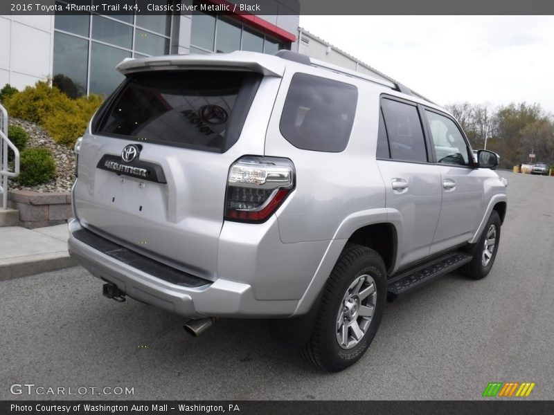 Classic Silver Metallic / Black 2016 Toyota 4Runner Trail 4x4