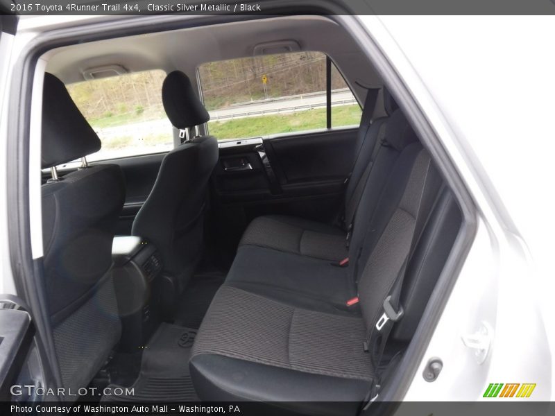 Classic Silver Metallic / Black 2016 Toyota 4Runner Trail 4x4