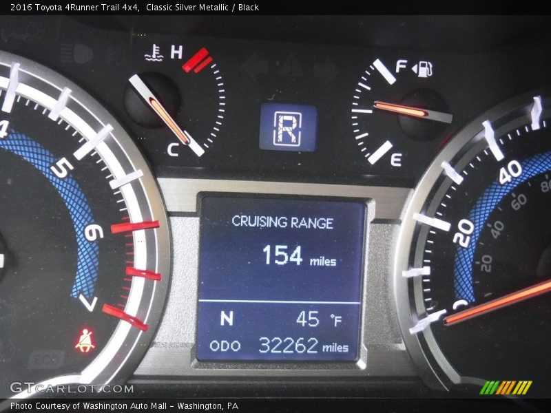 Classic Silver Metallic / Black 2016 Toyota 4Runner Trail 4x4