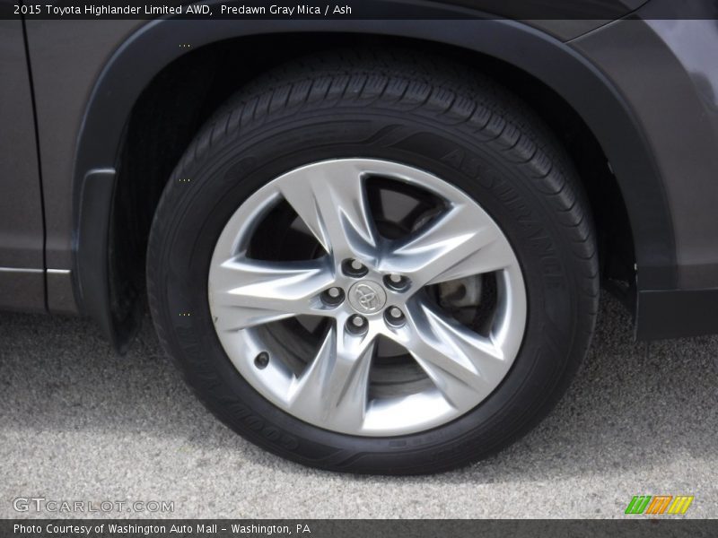Predawn Gray Mica / Ash 2015 Toyota Highlander Limited AWD