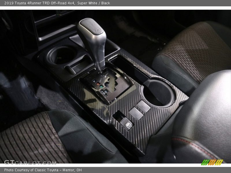 Super White / Black 2019 Toyota 4Runner TRD Off-Road 4x4