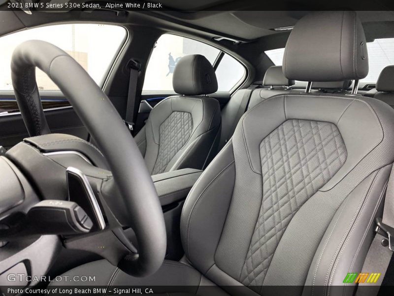 Front Seat of 2021 5 Series 530e Sedan
