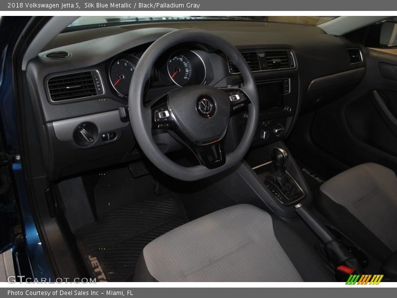 Silk Blue Metallic / Black/Palladium Gray 2018 Volkswagen Jetta S