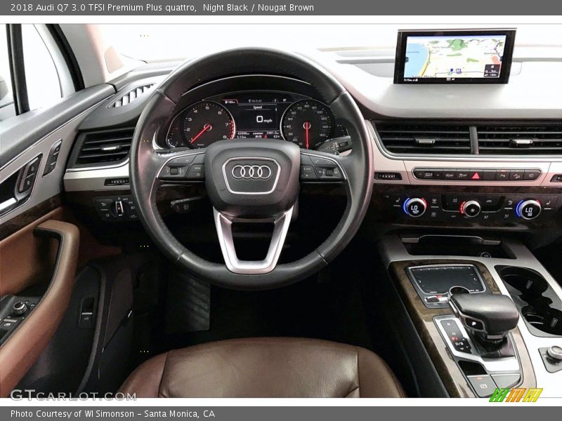 Dashboard of 2018 Q7 3.0 TFSI Premium Plus quattro