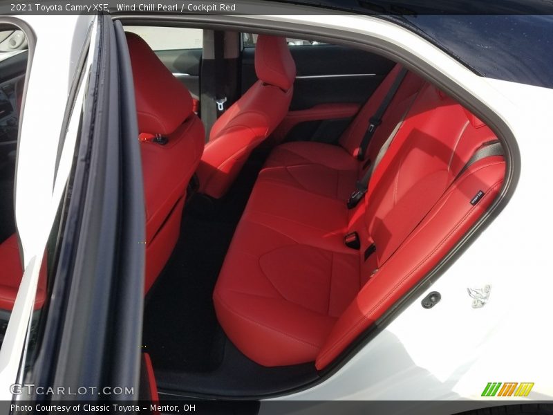 Wind Chill Pearl / Cockpit Red 2021 Toyota Camry XSE