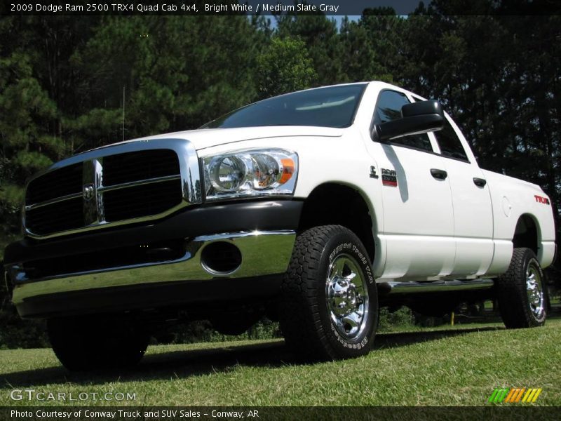 Bright White / Medium Slate Gray 2009 Dodge Ram 2500 TRX4 Quad Cab 4x4