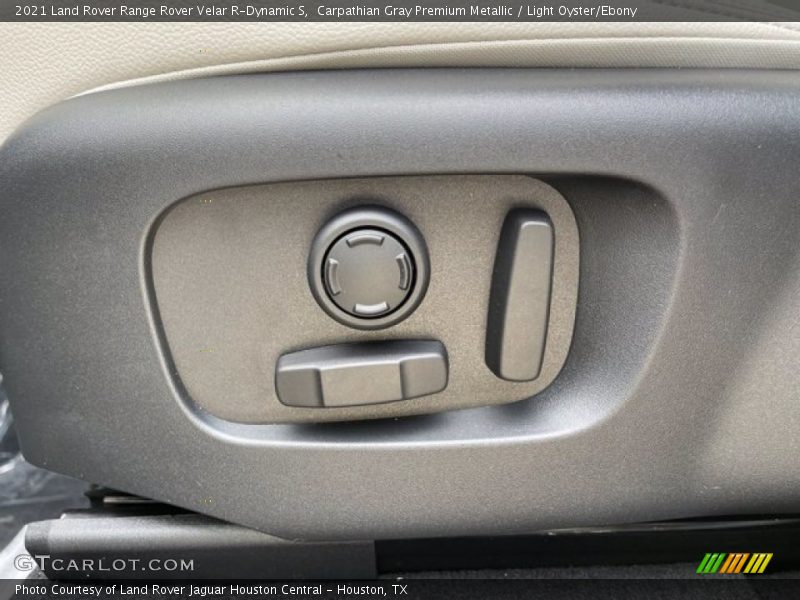 Carpathian Gray Premium Metallic / Light Oyster/Ebony 2021 Land Rover Range Rover Velar R-Dynamic S