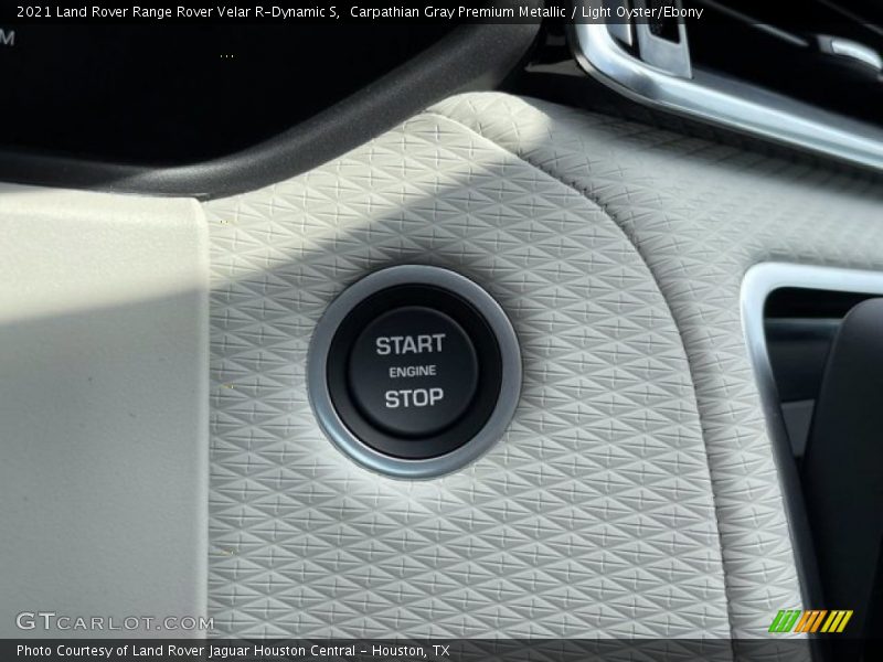 Carpathian Gray Premium Metallic / Light Oyster/Ebony 2021 Land Rover Range Rover Velar R-Dynamic S