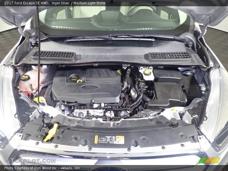 Ingot Silver / Medium Light Stone 2017 Ford Escape SE 4WD
