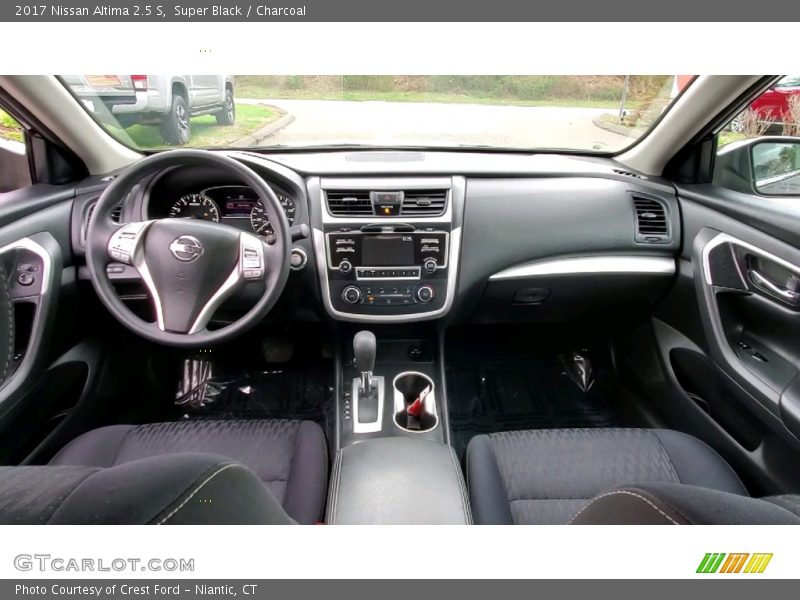 Super Black / Charcoal 2017 Nissan Altima 2.5 S