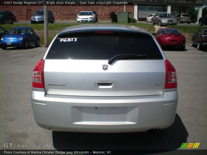 Bright Silver Metallic / Dark Slate Gray/Light Graystone 2007 Dodge Magnum SXT