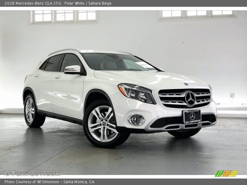 Polar White / Sahara Beige 2018 Mercedes-Benz GLA 250