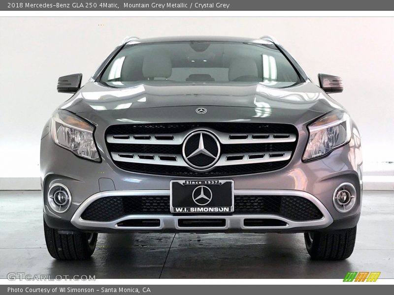 Mountain Grey Metallic / Crystal Grey 2018 Mercedes-Benz GLA 250 4Matic