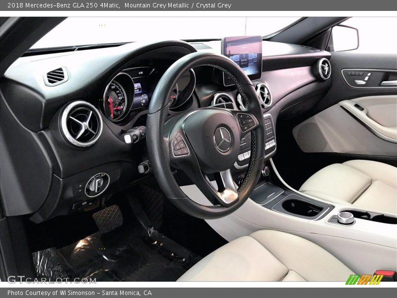 Mountain Grey Metallic / Crystal Grey 2018 Mercedes-Benz GLA 250 4Matic