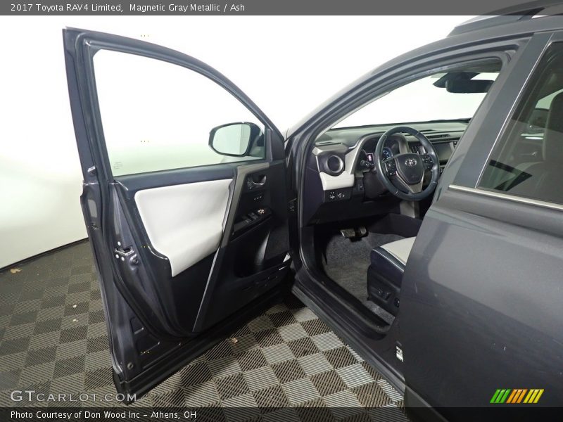 Magnetic Gray Metallic / Ash 2017 Toyota RAV4 Limited