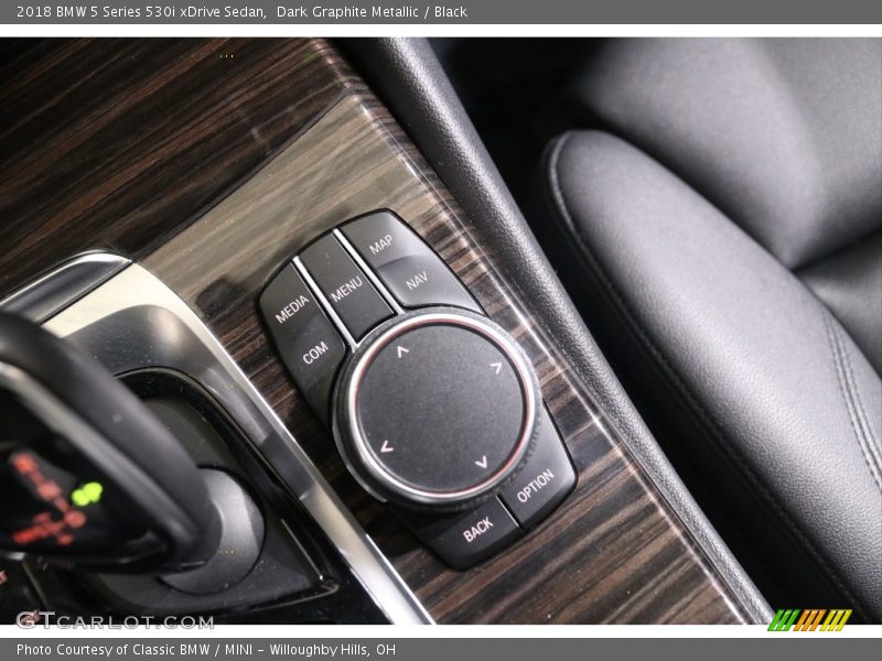 Dark Graphite Metallic / Black 2018 BMW 5 Series 530i xDrive Sedan
