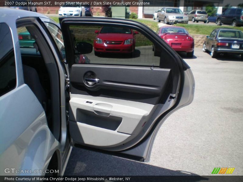 Bright Silver Metallic / Dark Slate Gray/Light Graystone 2007 Dodge Magnum SXT