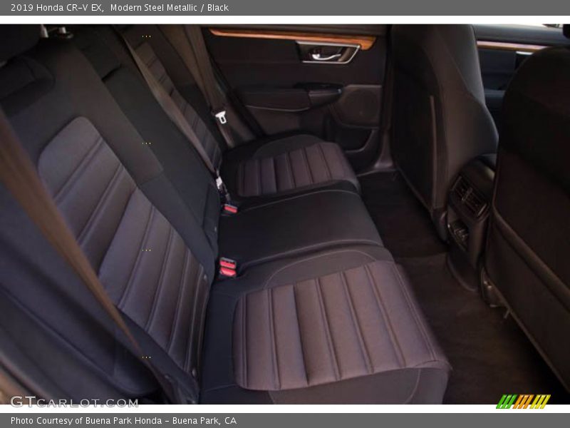 Modern Steel Metallic / Black 2019 Honda CR-V EX