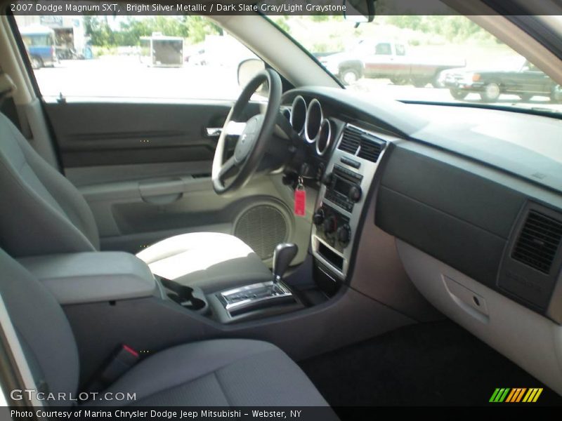 Bright Silver Metallic / Dark Slate Gray/Light Graystone 2007 Dodge Magnum SXT