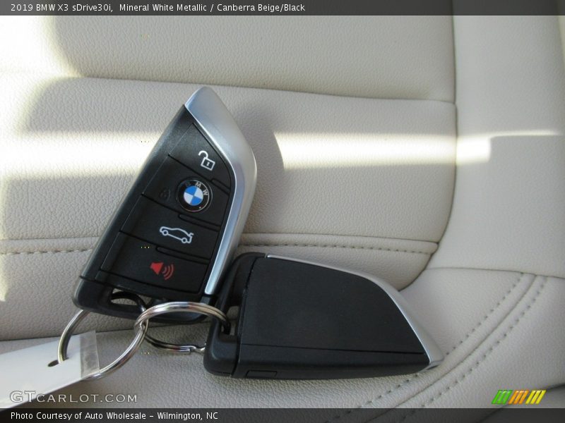 Mineral White Metallic / Canberra Beige/Black 2019 BMW X3 sDrive30i
