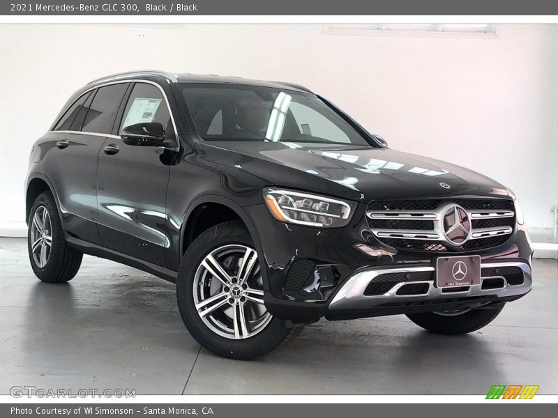 Black / Black 2021 Mercedes-Benz GLC 300