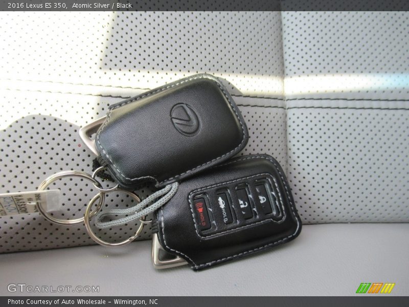 Atomic Silver / Black 2016 Lexus ES 350