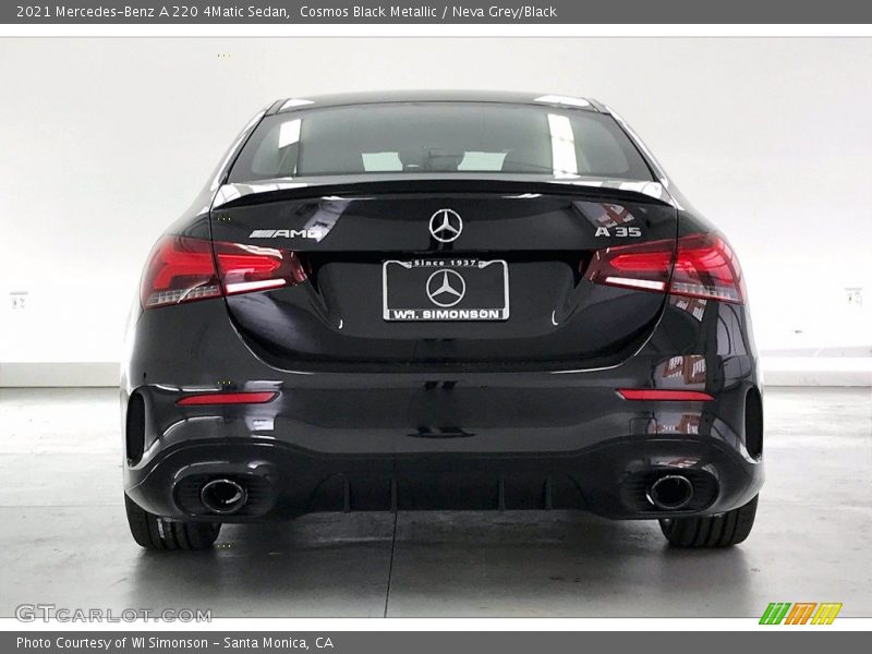 Cosmos Black Metallic / Neva Grey/Black 2021 Mercedes-Benz A 220 4Matic Sedan