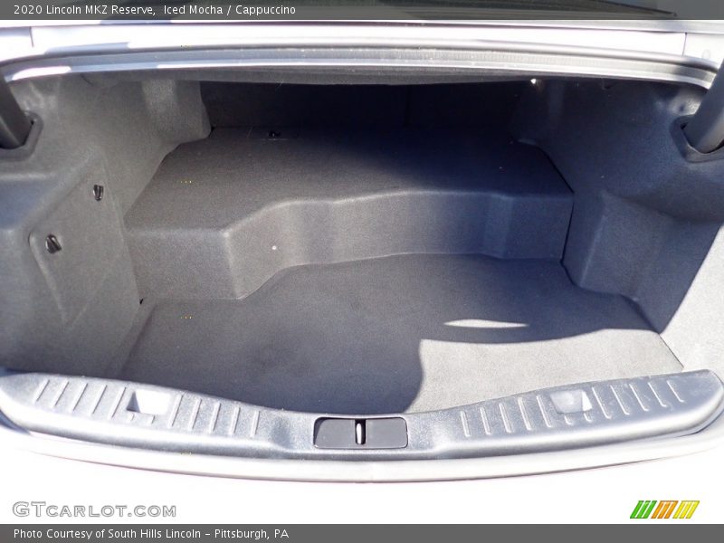  2020 MKZ Reserve Trunk
