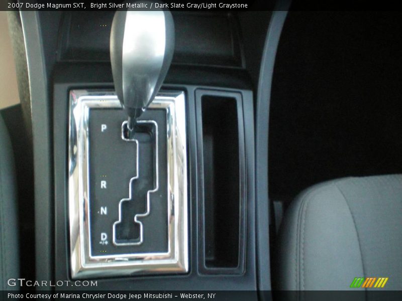 Bright Silver Metallic / Dark Slate Gray/Light Graystone 2007 Dodge Magnum SXT