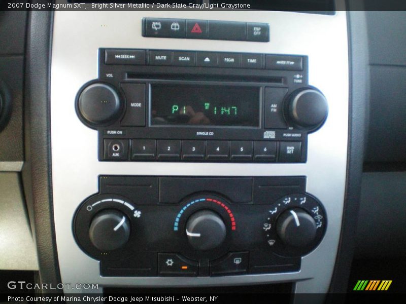 Bright Silver Metallic / Dark Slate Gray/Light Graystone 2007 Dodge Magnum SXT