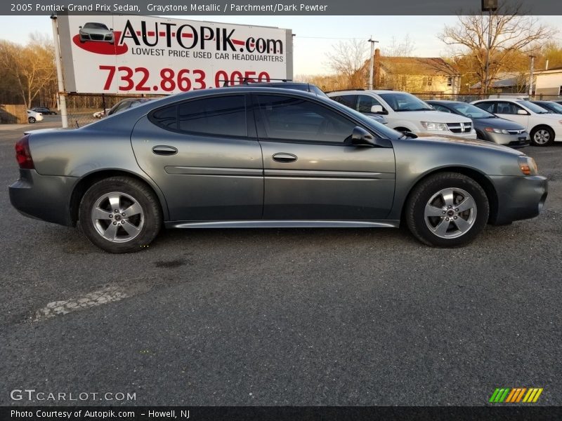 Graystone Metallic / Parchment/Dark Pewter 2005 Pontiac Grand Prix Sedan