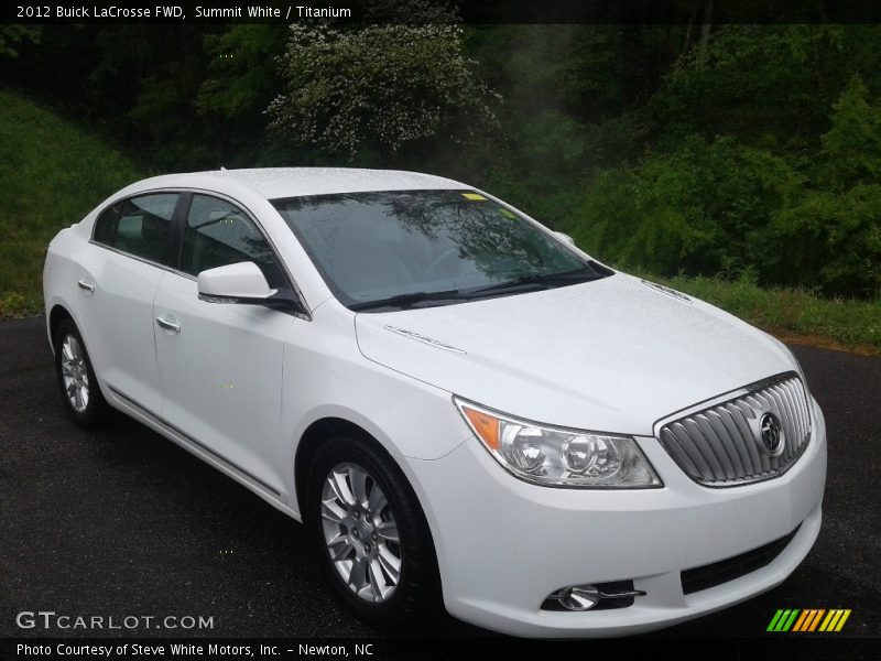 Front 3/4 View of 2012 LaCrosse FWD